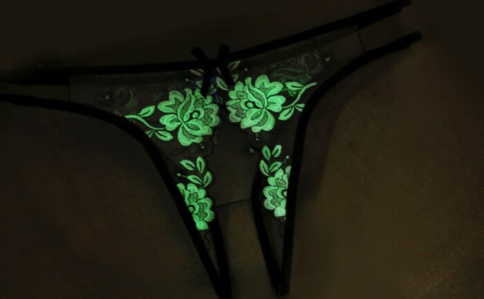 Luminous three-point suit - Image 7