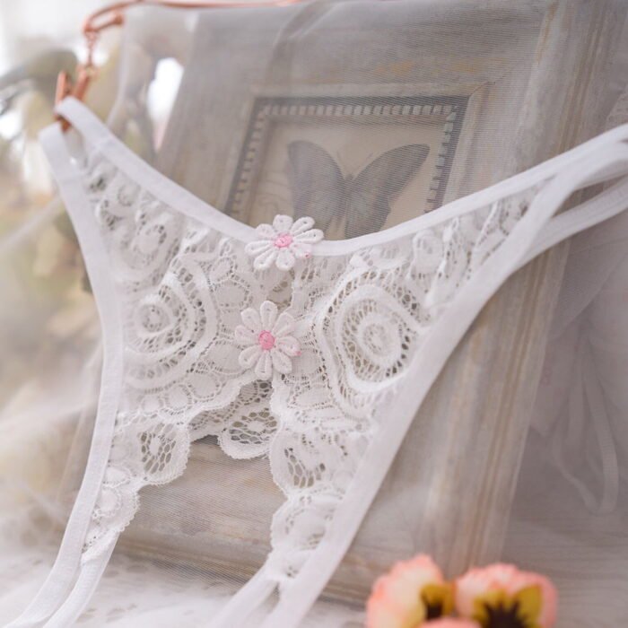 White Lace Lingerie - Image 18